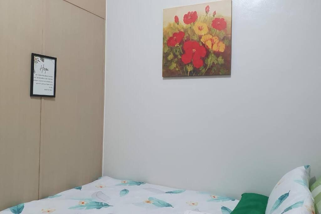 Cherolds Place Lovely 1 Bedroom Condo With Balcony Manila Ngoại thất bức ảnh