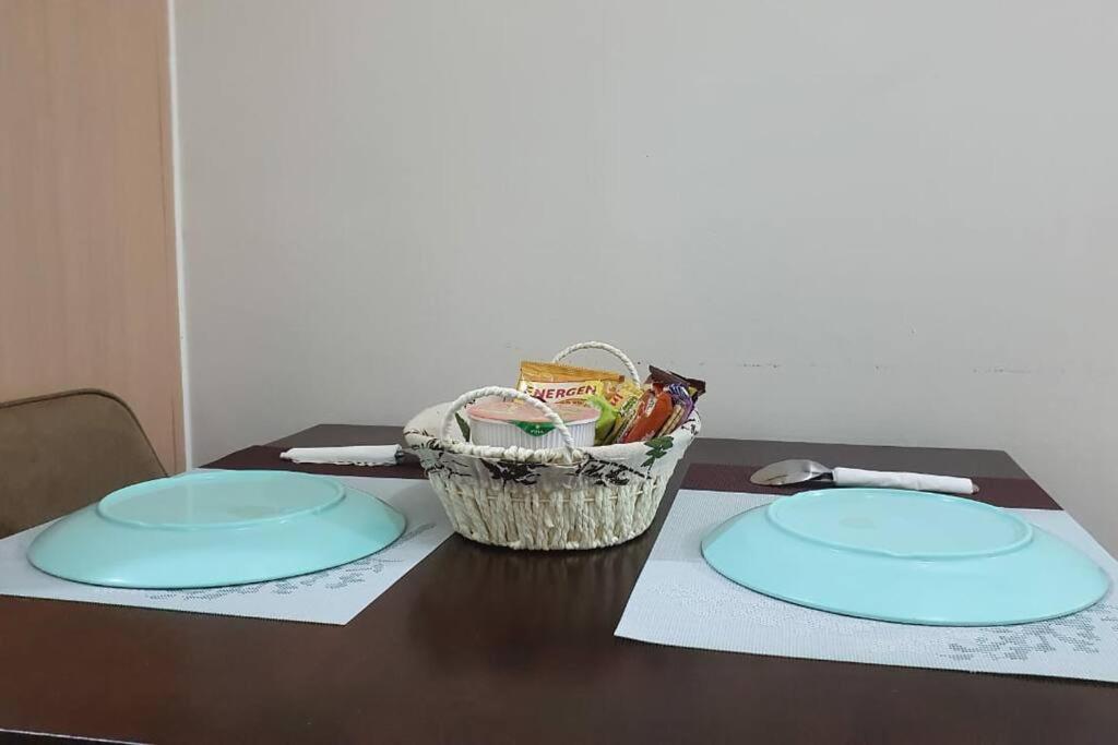 Cherolds Place Lovely 1 Bedroom Condo With Balcony Manila Ngoại thất bức ảnh