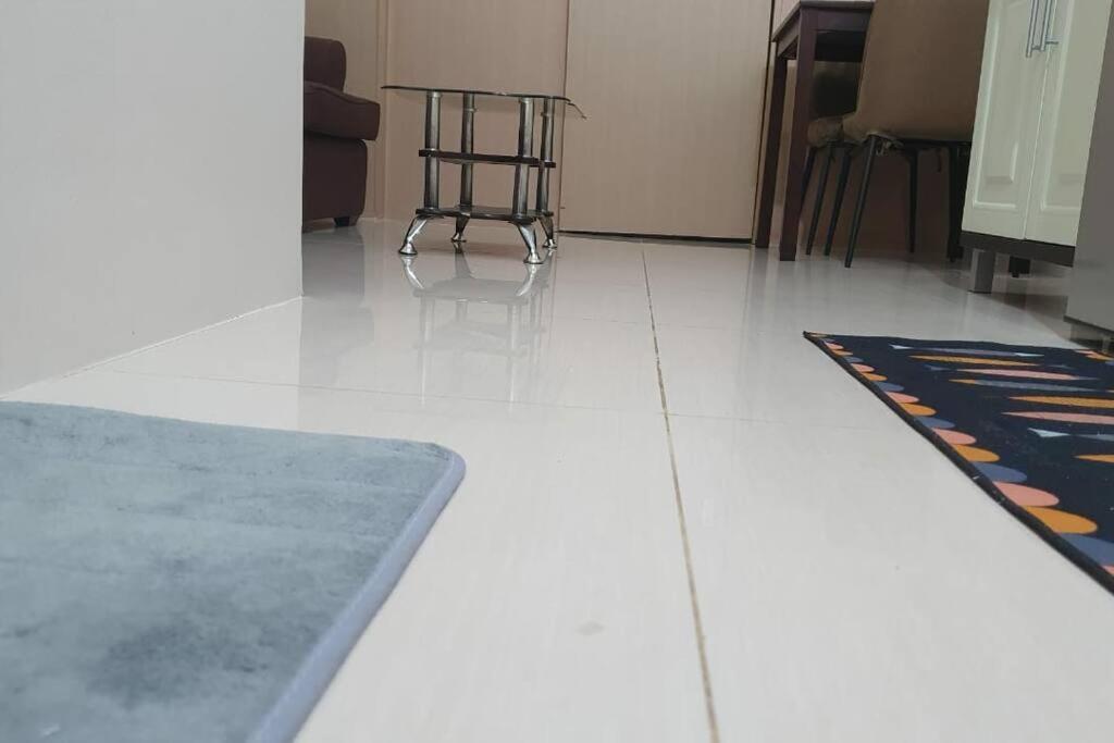 Cherolds Place Lovely 1 Bedroom Condo With Balcony Manila Ngoại thất bức ảnh